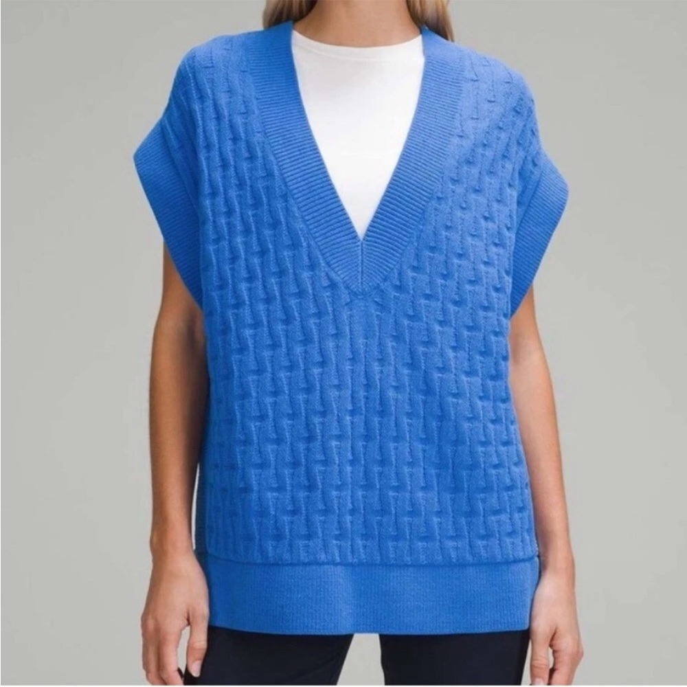 Lululemon Cable Knit Relaxed Fit Sweater Vest
